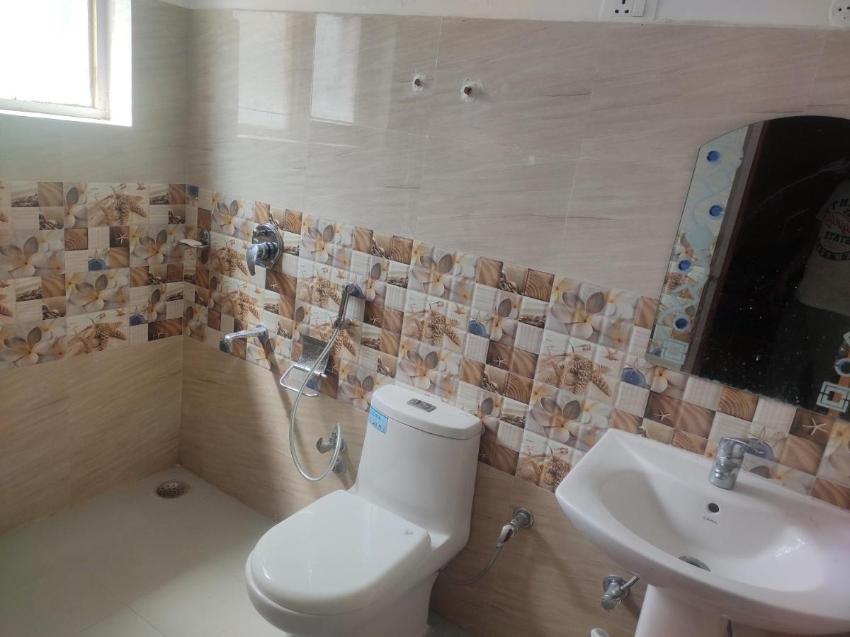 Noor Guest House Leh Bagian luar foto