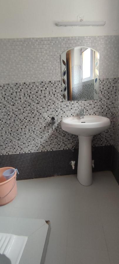 Noor Guest House Leh Bagian luar foto