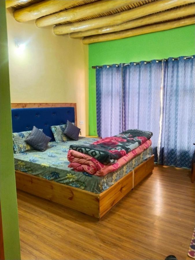 Noor Guest House Leh Bagian luar foto
