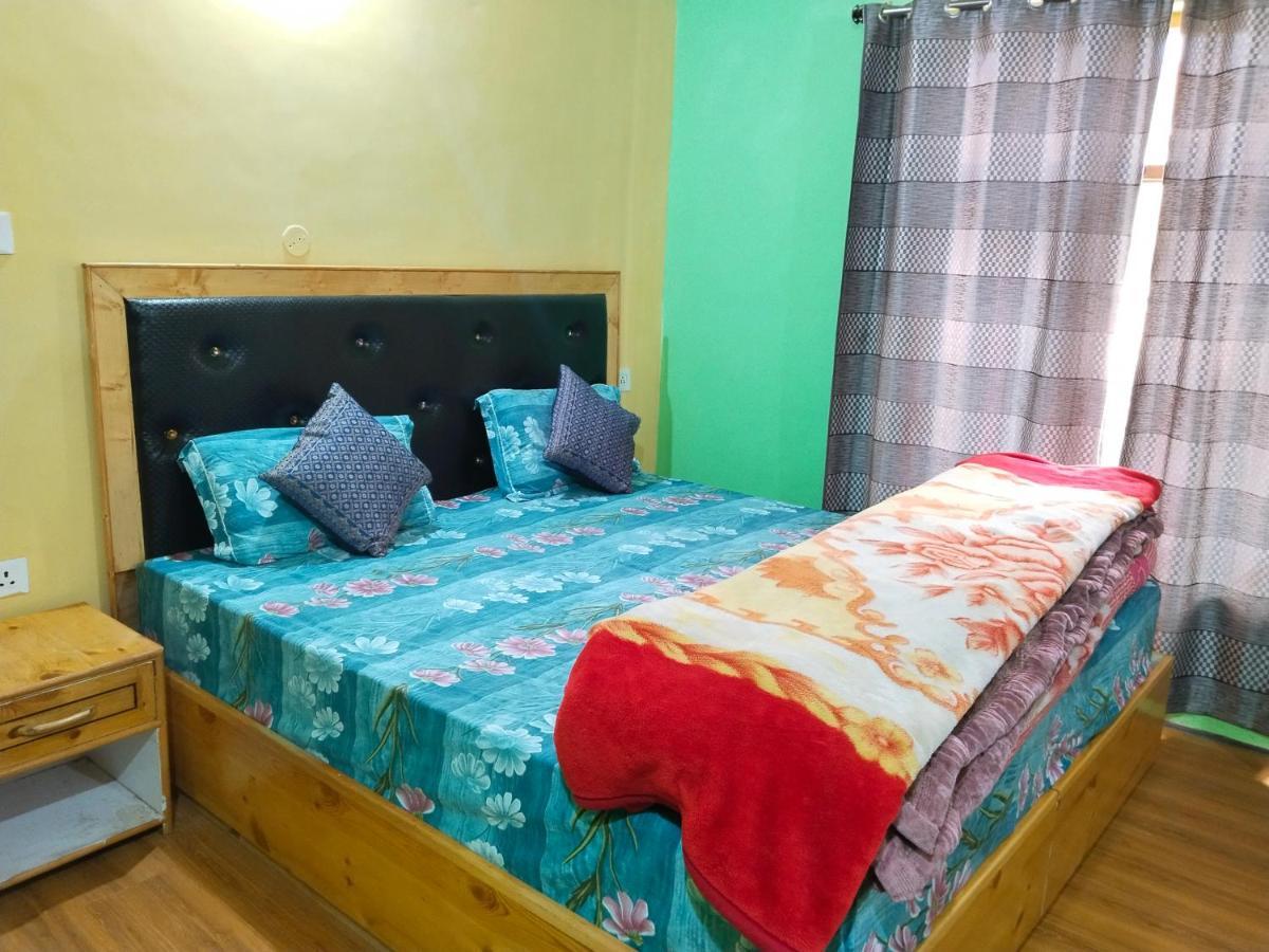 Noor Guest House Leh Bagian luar foto